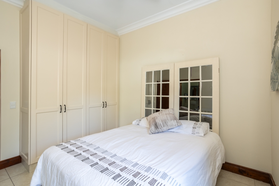 5 Bedroom Property for Sale in Val De Vie Estate Western Cape